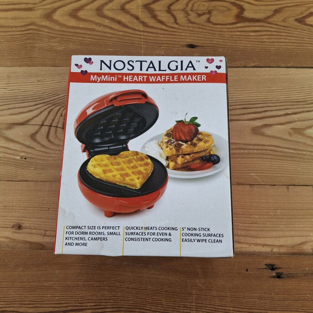 Nostalgia Mymini Heart Waffle Maker